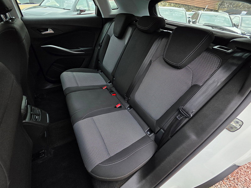 Vauxhall Grandland X 1.2 Turbo SE SUV 5dr Petrol Manual Euro 6 (s/s) (130 ps) 5dr Manual 2026