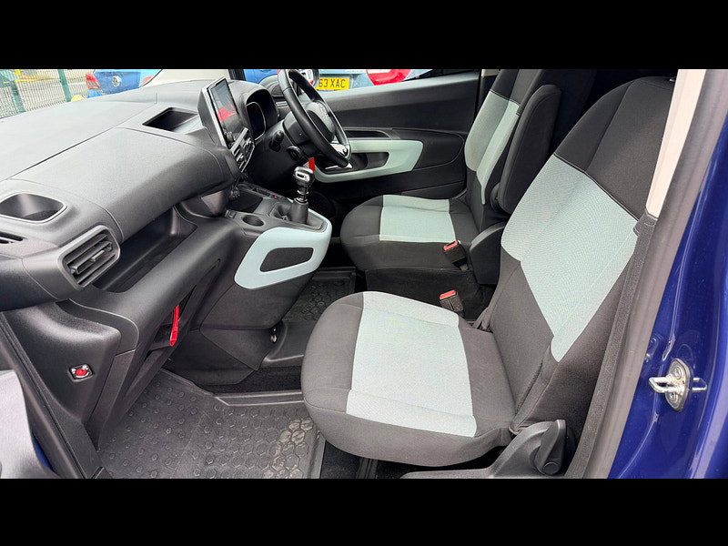 Citroen Berlingo 1.5 BlueHDi Flair M MPV 5dr Diesel Manual Euro 6 (s/s) (130 ps) 5dr Manual 2026