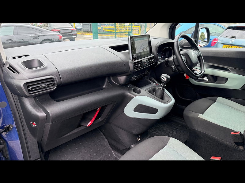 Citroen Berlingo 1.5 BlueHDi Flair M MPV 5dr Diesel Manual Euro 6 (s/s) (130 ps) 5dr Manual 2026