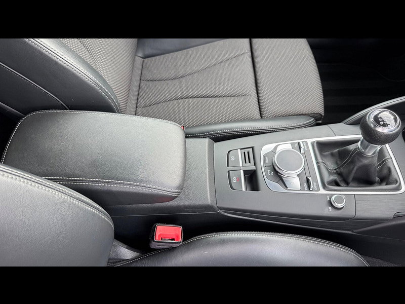 Audi A3 1.0 TFSI 30 S line Sportback Euro 6 (s/s) 5dr 5dr Manual 2026