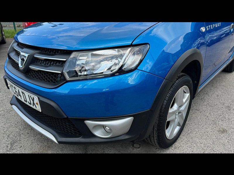Dacia Sandero Stepway 0.9 TCe Laureate Euro 5 5dr 5dr Manual 2026