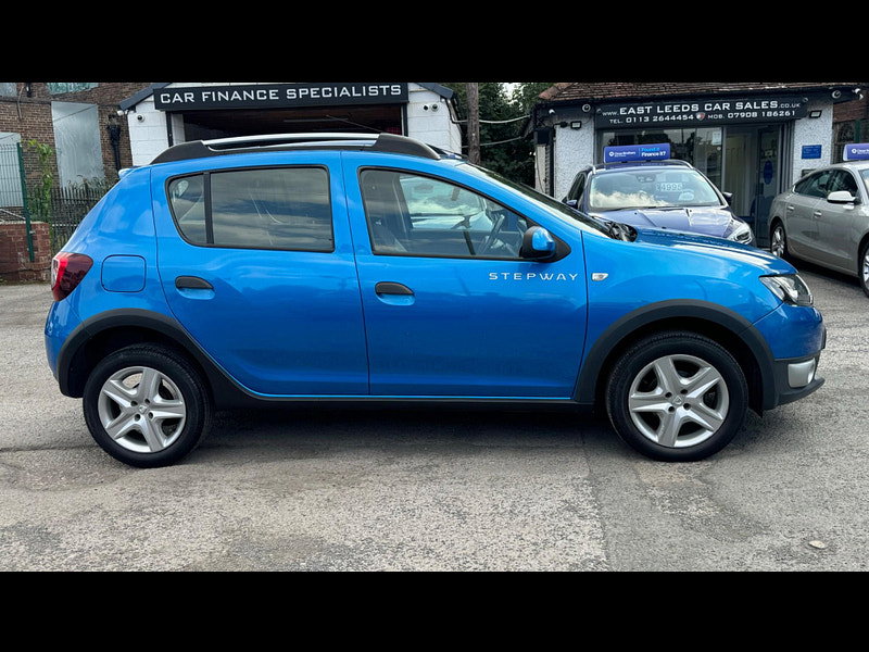 Dacia Sandero Stepway 0.9 TCe Laureate Euro 5 5dr 5dr Manual 2026