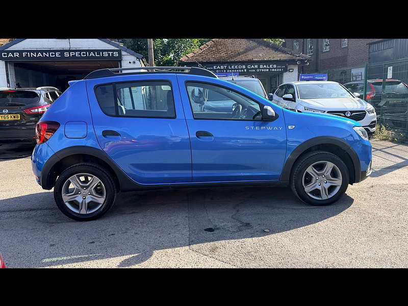 Dacia Sandero Stepway 1.5 dCi Laureate Hatchback 5dr Diesel Manual Euro 6 (s/s) (90 ps) 5dr Manual 2026
