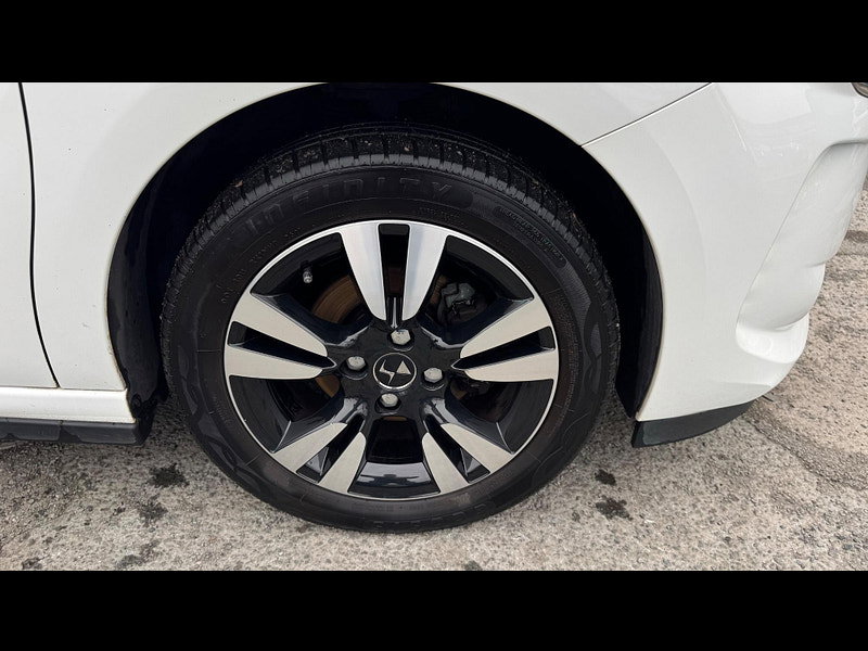 DS Automobiles DS 3 1.2 PureTech Chic Euro 6 3dr 3dr Manual 2026