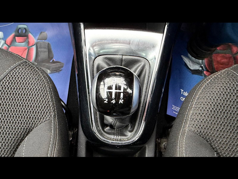 DS Automobiles DS 3 1.6 BlueHDi DStyle Nav Hatchback 3dr Diesel Manual Euro 6 (s/s) (100 ps) 3dr Manual 2026