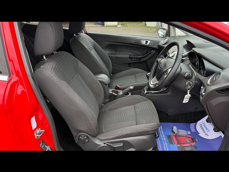 Ford Fiesta 1.0T EcoBoost Titanium Euro 5 (s/s) 3dr 3dr Manual 2026