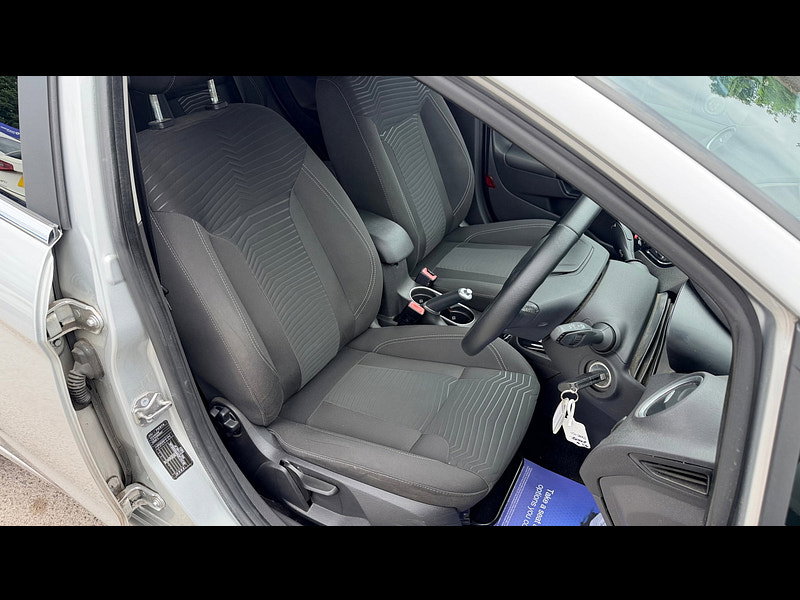 Ford Fiesta 1.0T EcoBoost Titanium Hatchback 5dr Petrol Manual Euro 5 (s/s) (100 ps) 5dr Manual 2026