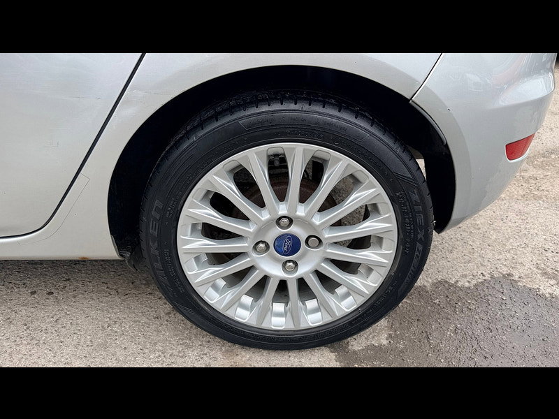 Ford Fiesta 1.0T EcoBoost Titanium Hatchback 5dr Petrol Manual Euro 5 (s/s) (100 ps) 5dr Manual 2026