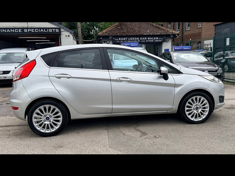 Ford Fiesta 1.0T EcoBoost Titanium Hatchback 5dr Petrol Manual Euro 5 (s/s) (100 ps) 5dr Manual 2026