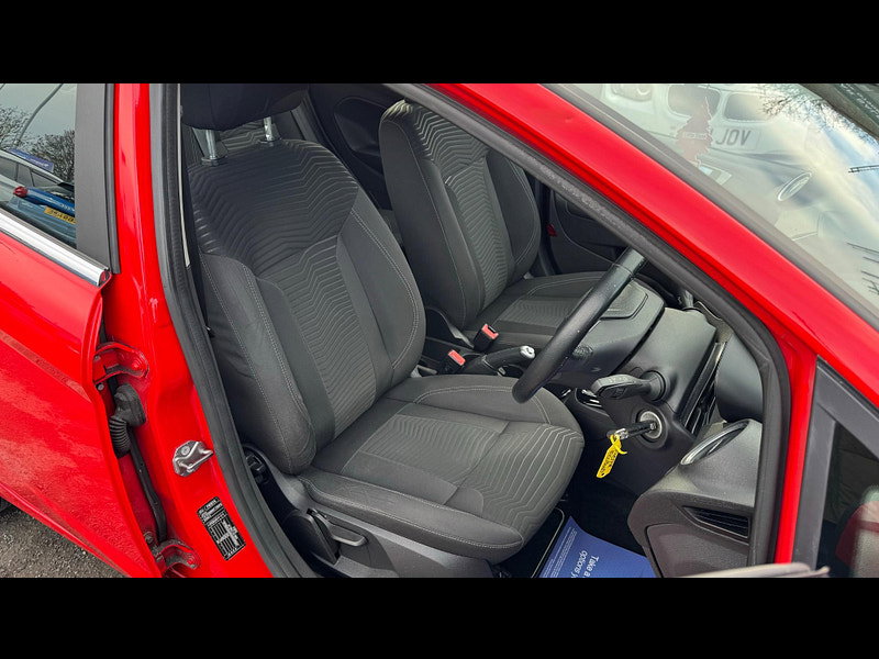 Ford Fiesta 1.0T EcoBoost Zetec Euro 6 (s/s) 5dr 5dr Manual 2026