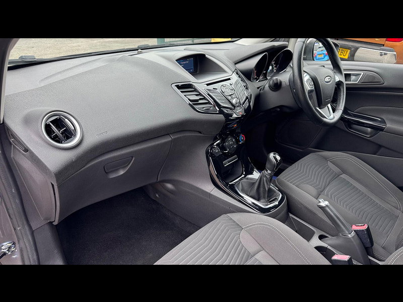 Ford Fiesta 1.0T EcoBoost Zetec Euro 6 (s/s) 5dr 5dr Manual 2026