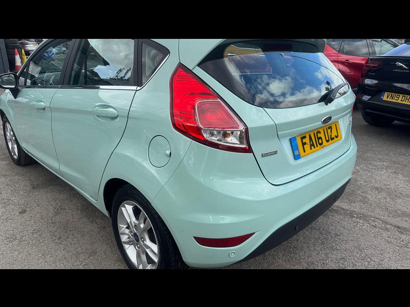 Ford Fiesta 1.0T EcoBoost Zetec Euro 6 (s/s) 5dr 5dr Manual 2026