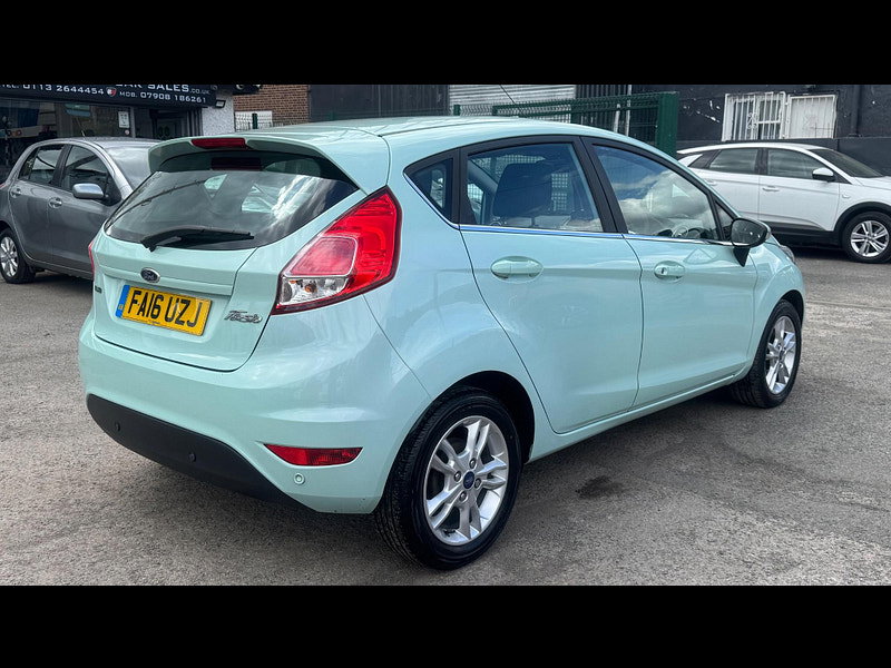 Ford Fiesta 1.0T EcoBoost Zetec Euro 6 (s/s) 5dr 5dr Manual 2026