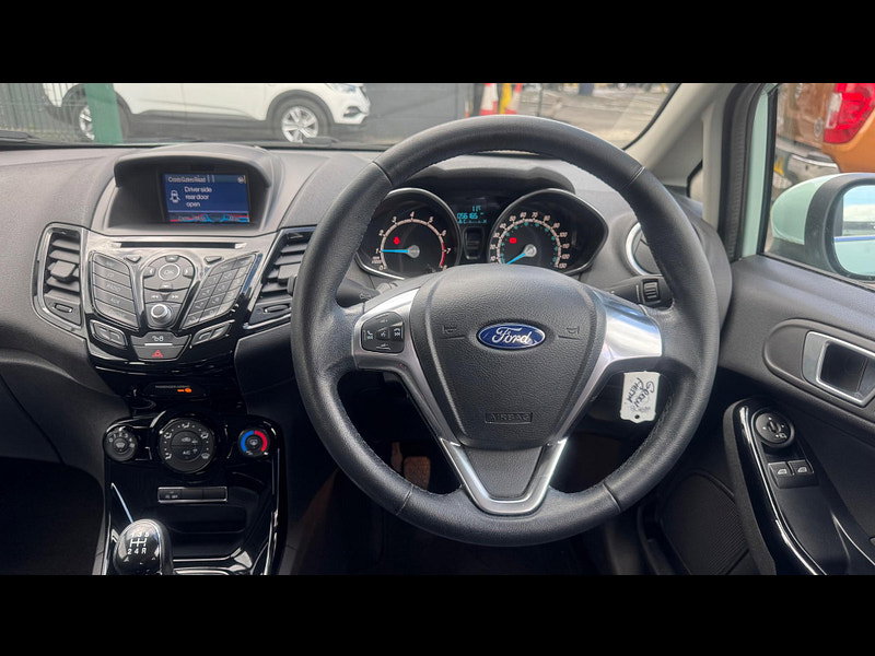Ford Fiesta 1.0T EcoBoost Zetec Euro 6 (s/s) 5dr 5dr Manual 2026