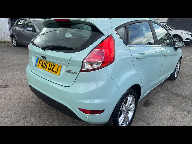 Ford Fiesta 1.0T EcoBoost Zetec Euro 6 (s/s) 5dr 5dr Manual 2026