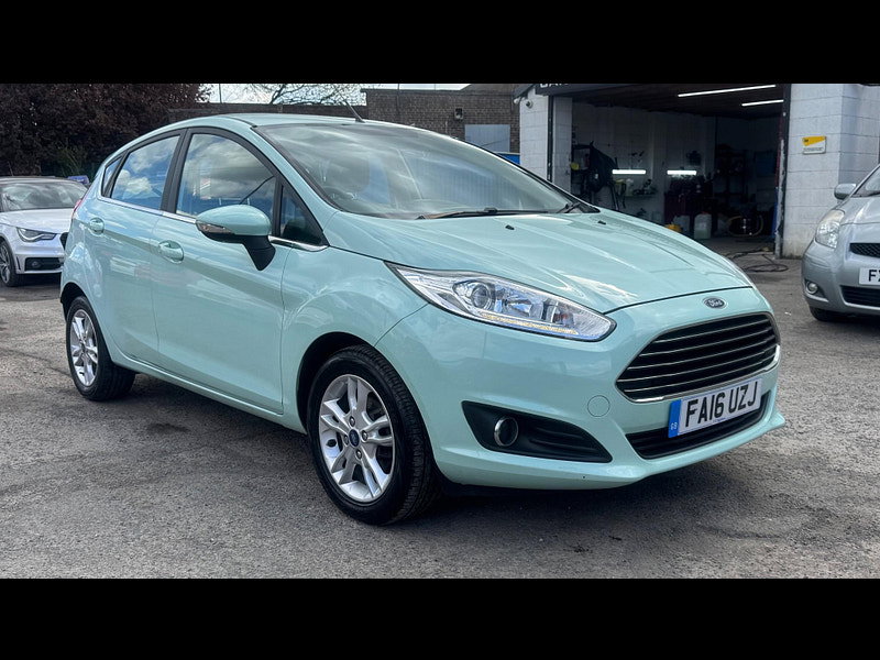 Ford Fiesta 1.0T EcoBoost Zetec Euro 6 (s/s) 5dr 5dr Manual 2026