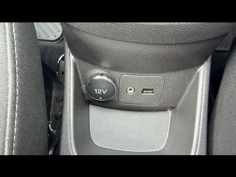 Ford Fiesta 1.5 TDCi Zetec Hatchback 5dr Diesel Manual Euro 5 (75 ps) 5dr Manual 2026