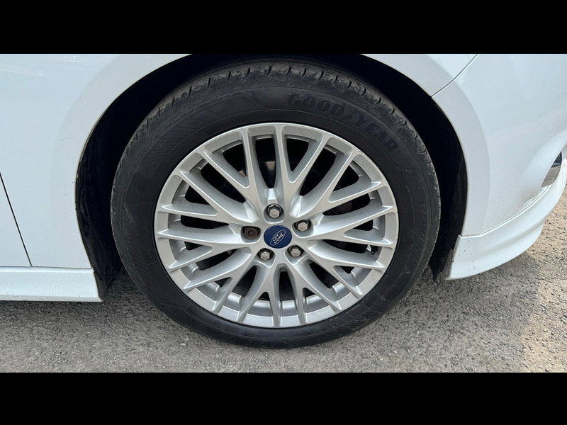 Ford Focus 1.0T EcoBoost Zetec S Euro 5 (s/s) 5dr 5dr Manual 2026