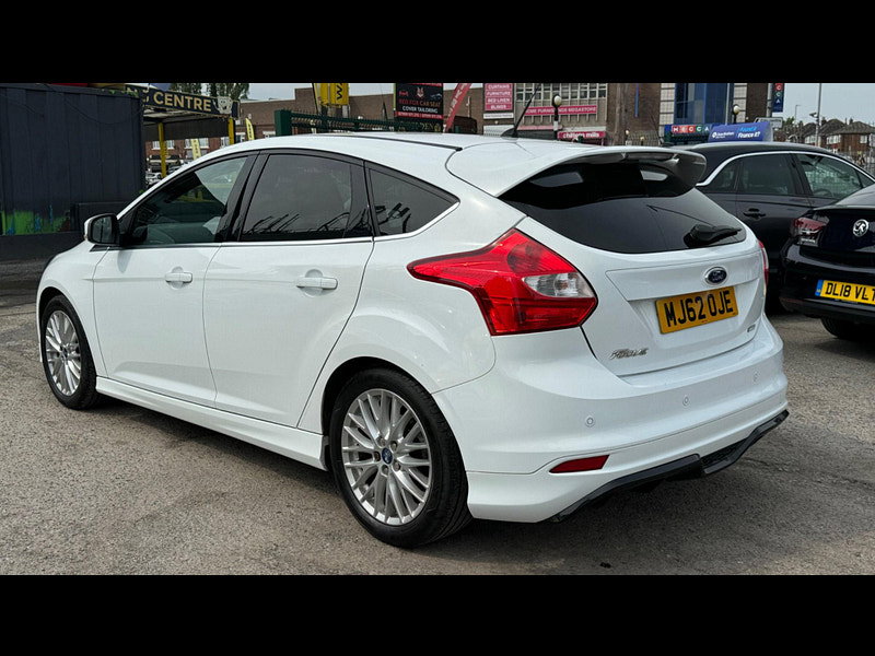 Ford Focus 1.0T EcoBoost Zetec S Euro 5 (s/s) 5dr 5dr Manual 2026