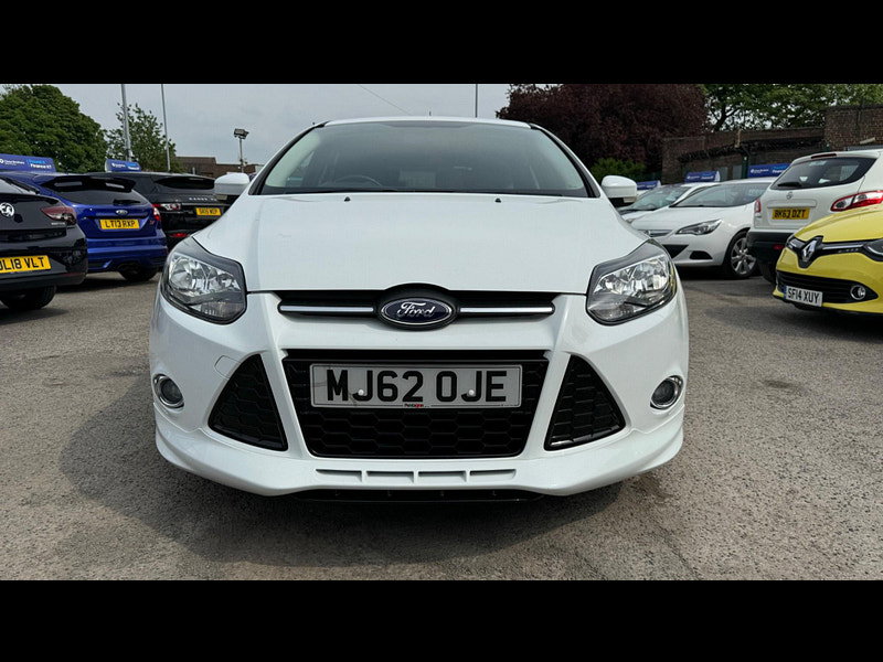 Ford Focus 1.0T EcoBoost Zetec S Euro 5 (s/s) 5dr 5dr Manual 2026