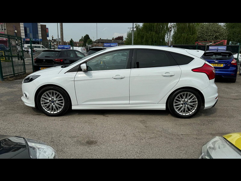 Ford Focus 1.0T EcoBoost Zetec S Euro 5 (s/s) 5dr 5dr Manual 2026