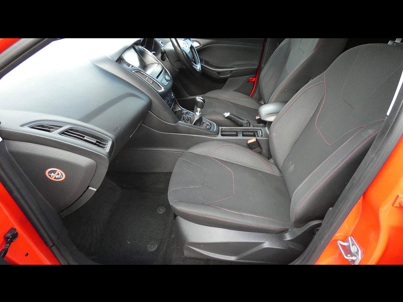 Ford Focus 1.5 TDCi Zetec S Euro 6 (s/s) 5dr 5dr Manual 2026