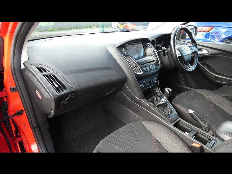 Ford Focus 1.5 TDCi Zetec S Euro 6 (s/s) 5dr 5dr Manual 2026