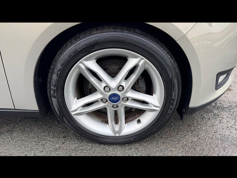 Ford Focus 1.6 TDCi Zetec Euro 5 (s/s) 5dr 5dr Manual 2026