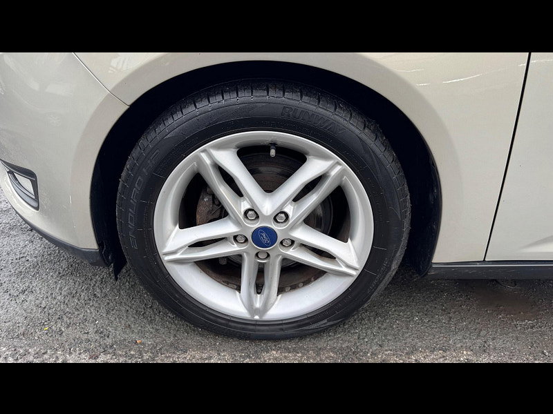 Ford Focus 1.6 TDCi Zetec Euro 5 (s/s) 5dr 5dr Manual 2026