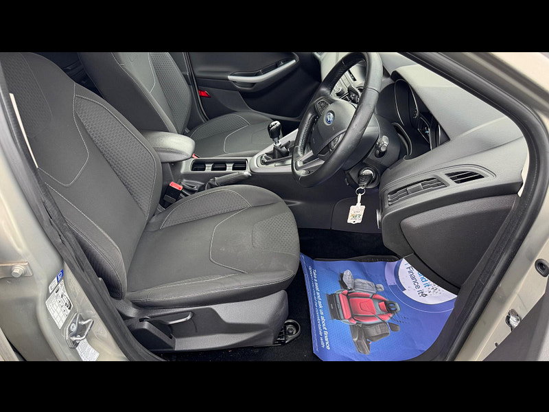 Ford Focus 1.6 TDCi Zetec Euro 5 (s/s) 5dr 5dr Manual 2026