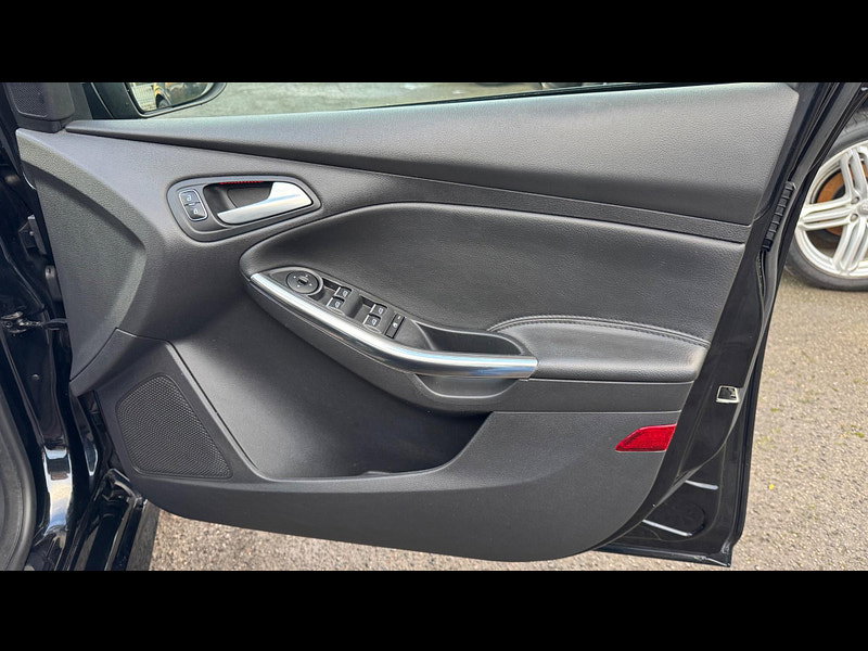 Ford Focus 2.0 TDCi ST-2 Euro 6 (s/s) 5dr 5dr Manual 2026