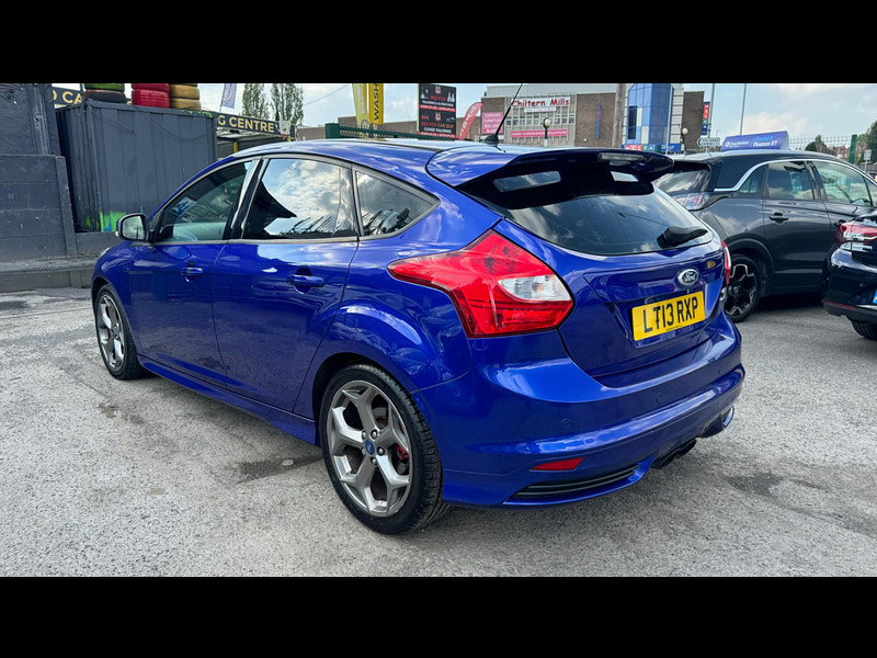 Ford Focus 2.0T EcoBoost ST-3 Euro 5 (s/s) 5dr 5dr Manual 2026