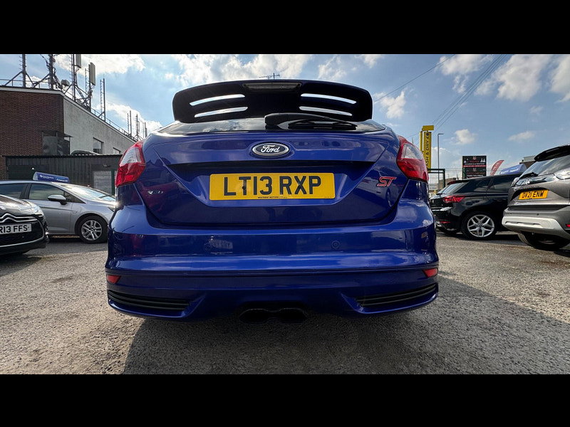 Ford Focus 2.0T EcoBoost ST-3 Euro 5 (s/s) 5dr 5dr Manual 2026