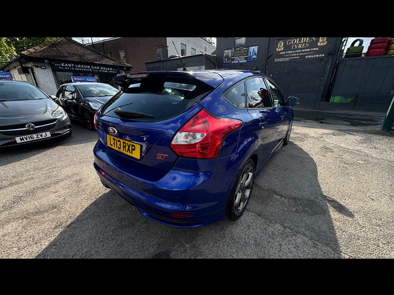 Ford Focus 2.0T EcoBoost ST-3 Euro 5 (s/s) 5dr 5dr Manual 2026