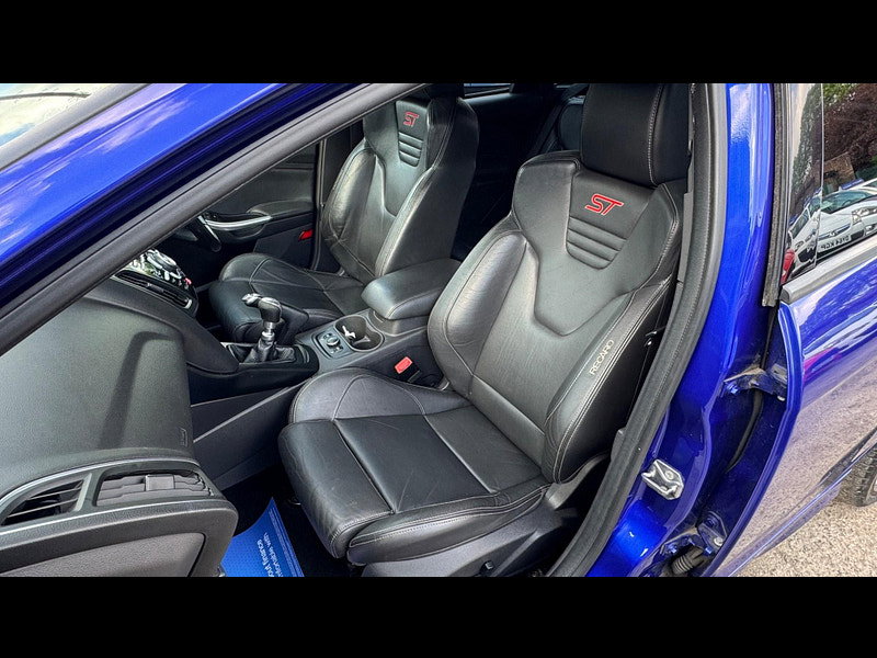 Ford Focus 2.0T EcoBoost ST-3 Euro 5 (s/s) 5dr 5dr Manual 2026