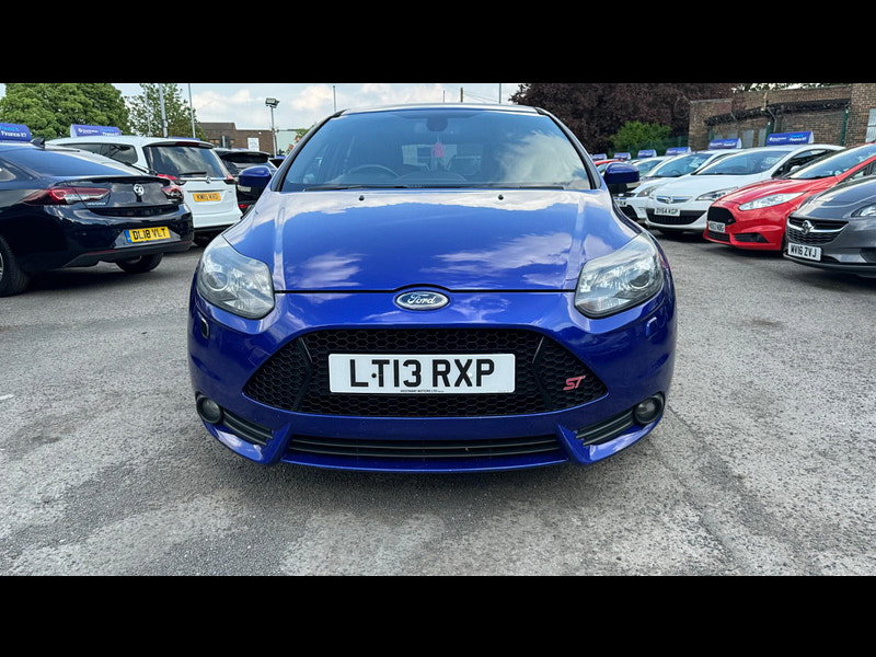 Ford Focus 2.0T EcoBoost ST-3 Euro 5 (s/s) 5dr 5dr Manual 2026