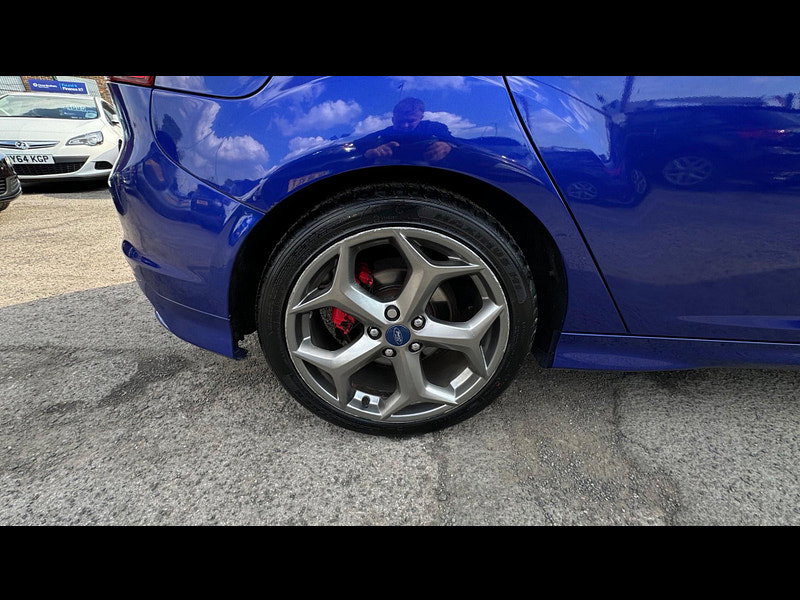 Ford Focus 2.0T EcoBoost ST-3 Euro 5 (s/s) 5dr 5dr Manual 2026