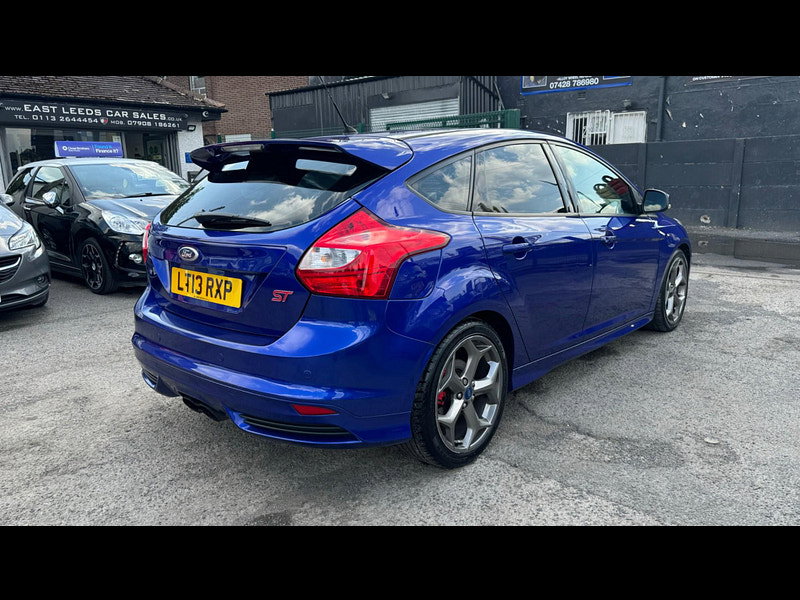 Ford Focus 2.0T EcoBoost ST-3 Euro 5 (s/s) 5dr 5dr Manual 2026