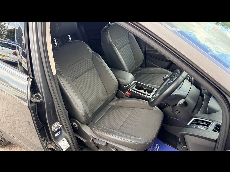 Ford Kuga 1.5 TDCi Titanium SUV 5dr Diesel Manual Euro 6 (s/s) (120 ps) 5dr Manual 2026