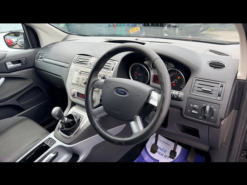 Ford Kuga 2.0 TDCi Zetec SUV 5dr Diesel Manual 2WD Euro 5 (140 ps) 5dr Manual 2026