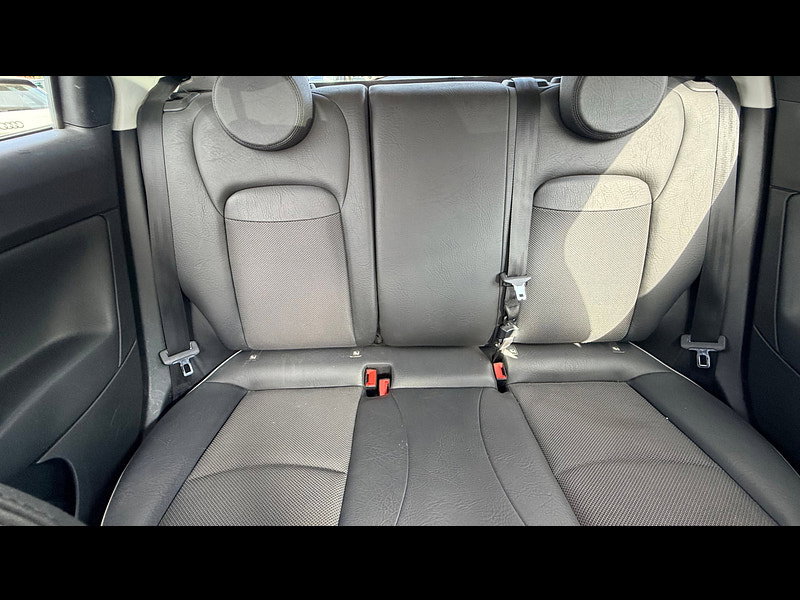 Fiat 500X 1.6 MultiJetII Cross Plus SUV 5dr Diesel Manual Euro 6 (s/s) (120 ps) 5dr Manual 2026