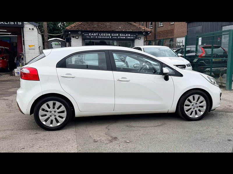 Kia Rio 1.4 CRDi EcoDynamics 2 Hatchback 5dr Diesel Manual Euro 5 (s/s) (89 bhp) 5dr Manual 2026