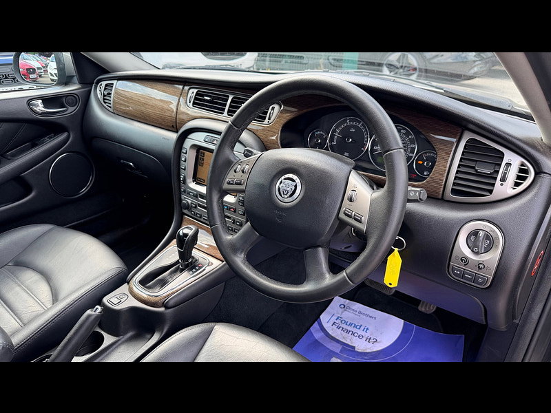 Jaguar X-TYPE 2.2D DPF SE Saloon 4dr Diesel Automatic (184 g/km, 143 bhp) 4dr Automatic 2026