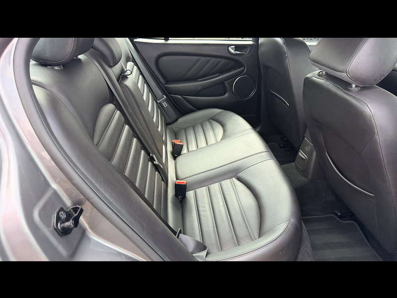 Jaguar X-TYPE 2.2D DPF SE Saloon 4dr Diesel Automatic (184 g/km, 143 bhp) 4dr Automatic 2026