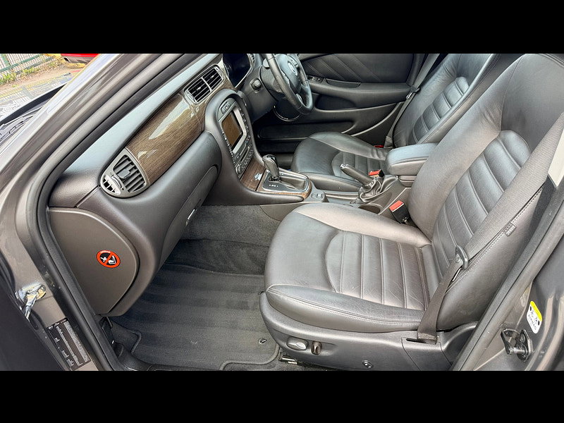 Jaguar X-TYPE 2.2D DPF SE Saloon 4dr Diesel Automatic (184 g/km, 143 bhp) 4dr Automatic 2026