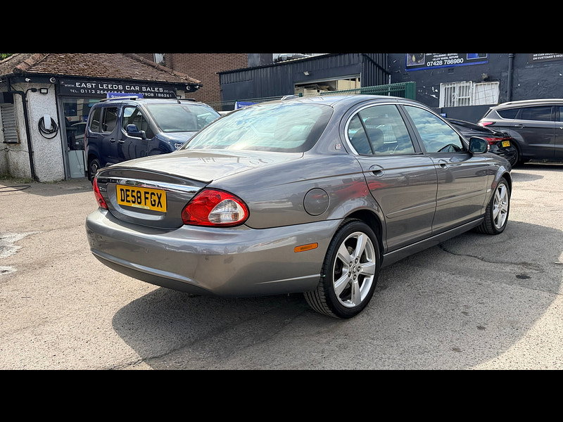Jaguar X-TYPE 2.2D DPF SE Saloon 4dr Diesel Automatic (184 g/km, 143 bhp) 4dr Automatic 2026
