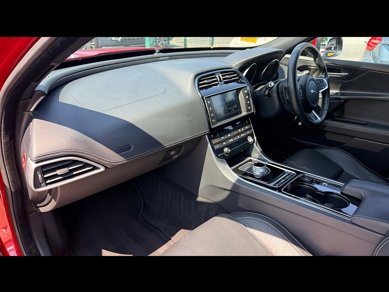Jaguar XE 2.0 GTDi R-Sport Saloon 4dr Petrol Auto Euro 6 (s/s) (200 ps) 4dr Automatic 2026