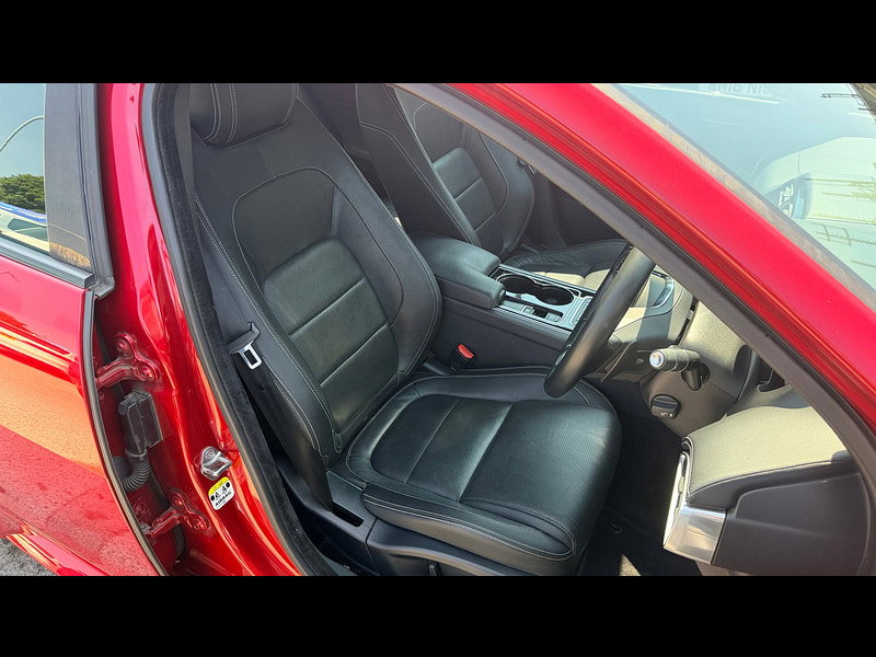 Jaguar XE 2.0 GTDi R-Sport Saloon 4dr Petrol Auto Euro 6 (s/s) (200 ps) 4dr Automatic 2026