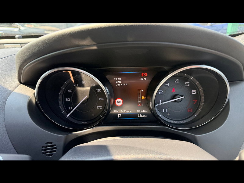 Jaguar XE 2.0 GTDi R-Sport Saloon 4dr Petrol Auto Euro 6 (s/s) (200 ps) 4dr Automatic 2026