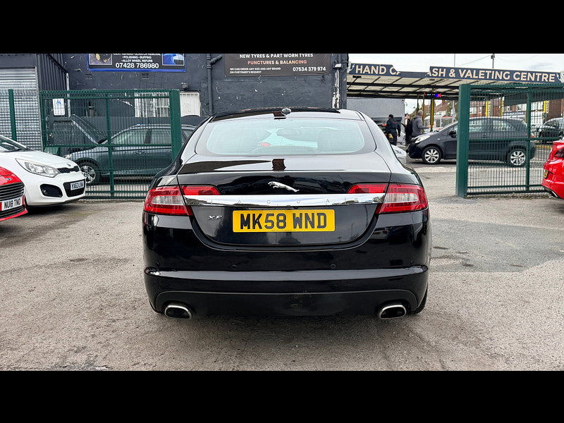 Jaguar XF 2.7d V6 Premium Luxury Saloon 4dr Diesel Auto Euro 4 (207 ps) 4dr Automatic 2026